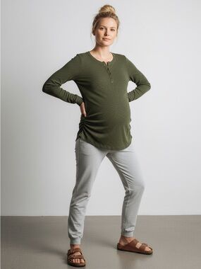 Gap Maternity Rib Henley Long-Sleeve T-Shirt in Army Jacket Green Size Medium